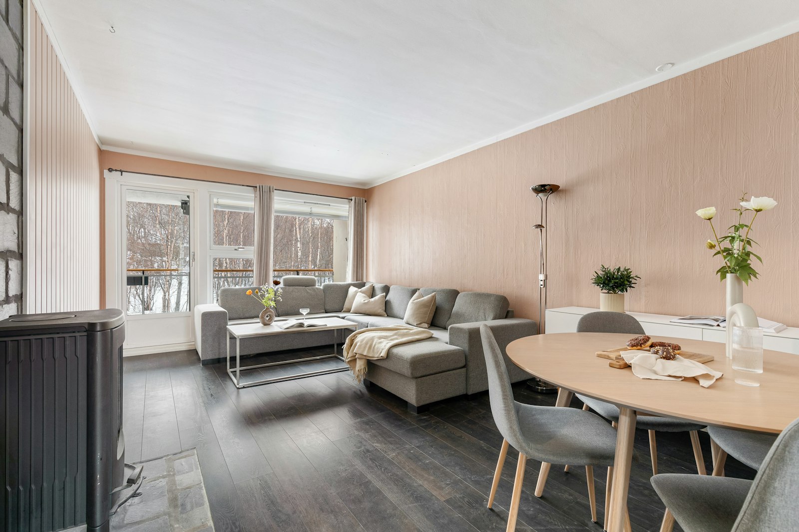 Living room interior — stock photo, not Mary and Herman's showroom